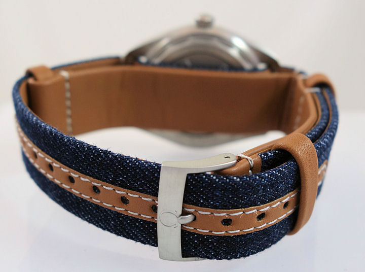 DSC01751 Omega Seamaster Railmaster Co-Axial 40mm 'Blue Jeans dial' 220.12.40.20.03.001