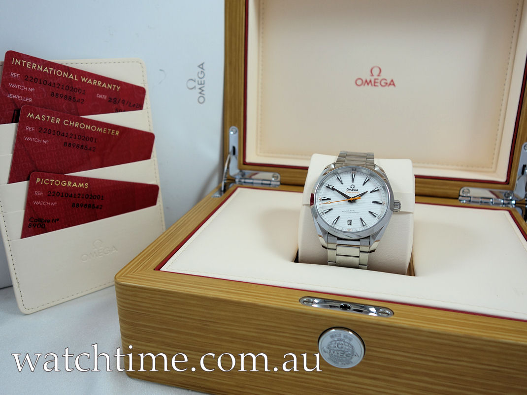 DSC01888 Omega Seamaster Aqua Terra 150m 41mm Silver-dial 220.10.41.21.02.001 Sep 2024