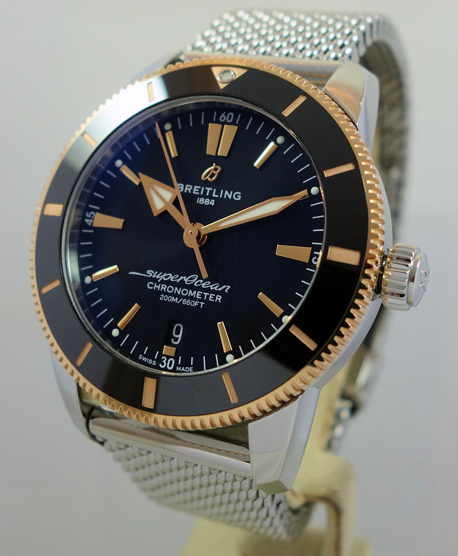 DSC02176 Breitling SUPEROCEAN HÉRITAGE II B20 Gold & Steel, Mesh Bracelet UB2030
