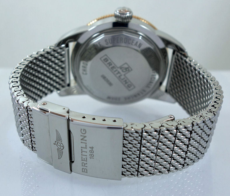 DSC02193 Breitling SUPEROCEAN HÉRITAGE II B20 Gold & Steel, Mesh Bracelet UB2030