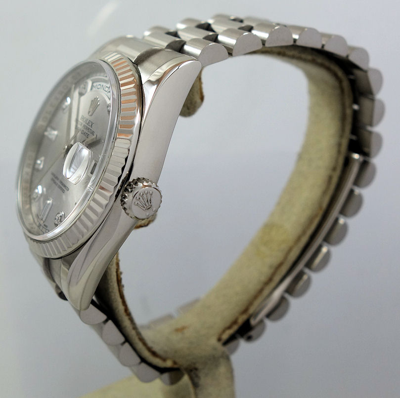 DSC02367 Rolex Day-Date 18K White-Gold, Rhodium Diamond-dial 118239 Box & Card