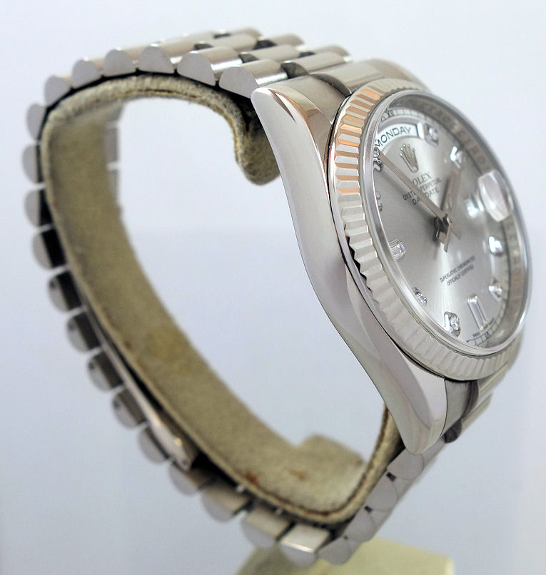 DSC02370 Rolex Day-Date 18K White-Gold, Rhodium Diamond-dial 118239 Box & Card