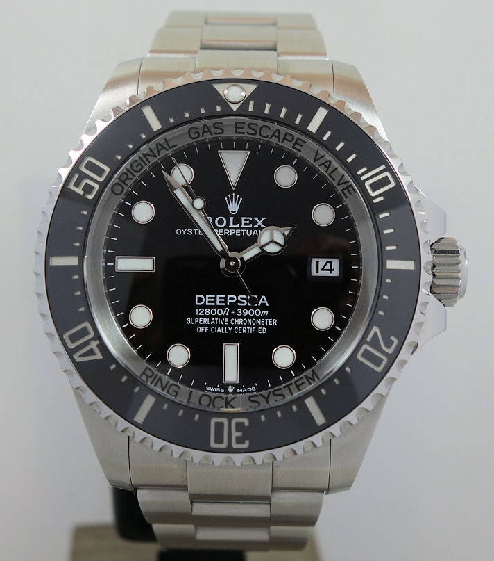 DSC02534 Rolex DEEPSEA SeaDweller 136660 June 2024 Box & Card Latest Model