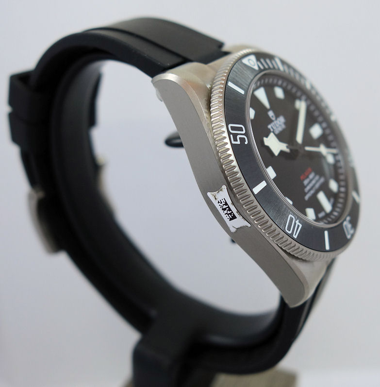 DSC02576 Tudor Pelagos 39 Titanium Black-dial 25407N *UNWORN* JAN 2025