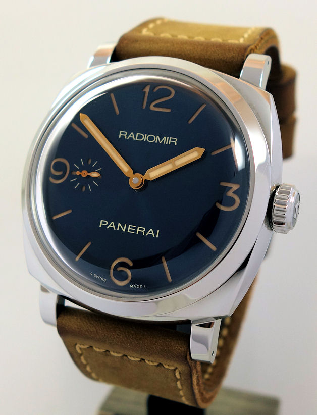 DSC02838 Panerai PAM690 RADIOMIR 1940 3-Days 47mm Blue-dial