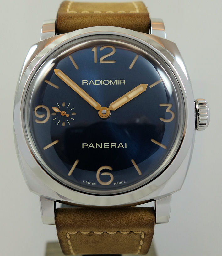 DSC02842 Panerai PAM690 RADIOMIR 1940 3-Days 47mm Blue-dial