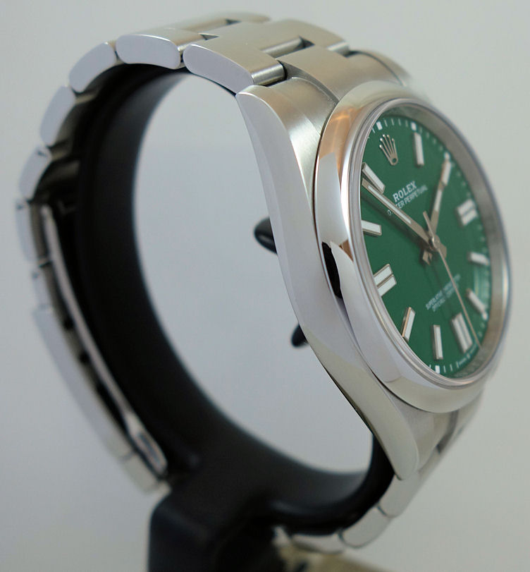 DSC02880 Rolex Oyster Perpetual 41mm 124300 GREEN dial