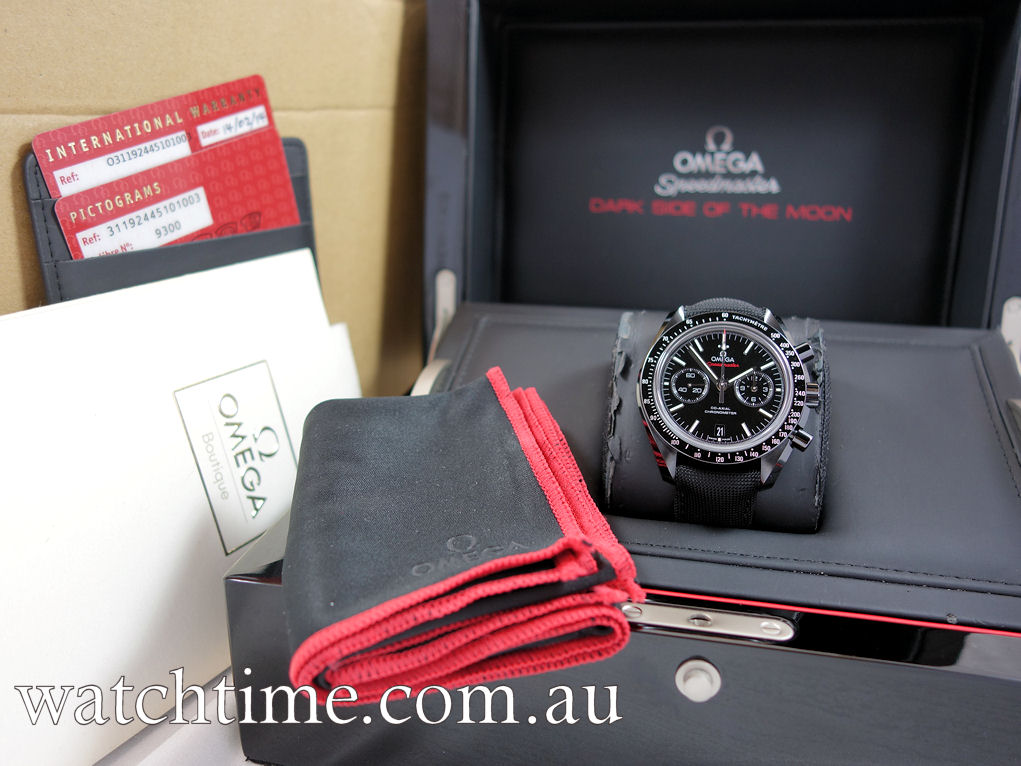 DSC02945 Omega Speedmaster MOONWATCH "Dark Side of the Moon" 311.92.44.51.01.003