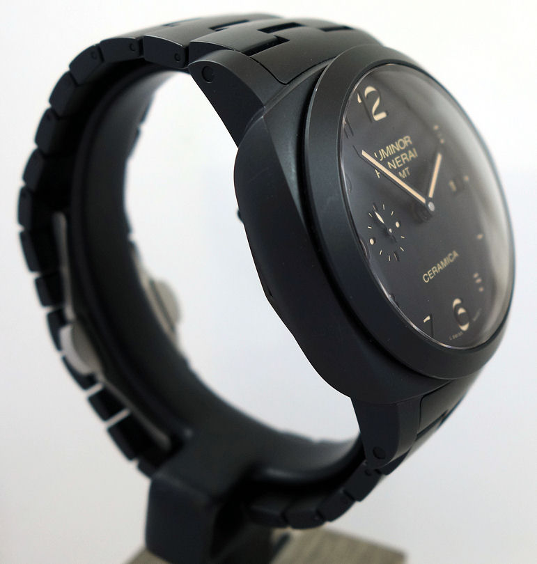 DSC02968 Panerai Tuttonero Luminor 1950 3 Days GMT Automatic PAM00438