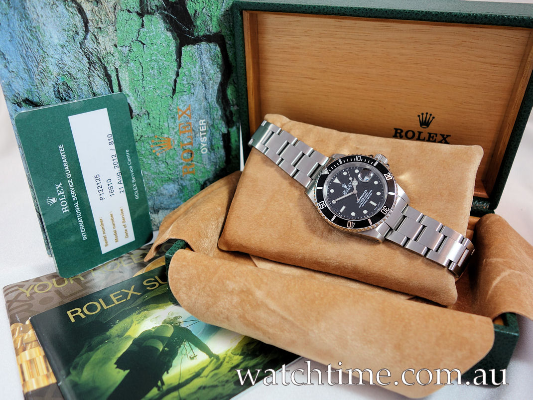 DSC03238 Rolex Submariner Date 16610 SEL Box & Rolex Service Card 2000