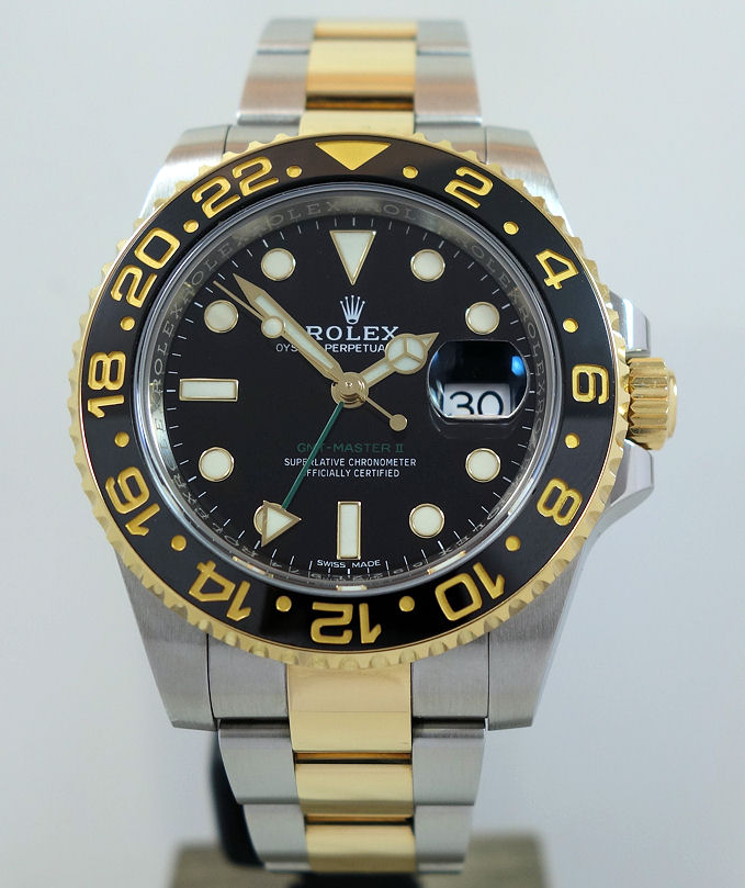 DSC03269 Rolex GMT II 18k Gold & Steel 116713LN 2019 Box & Card