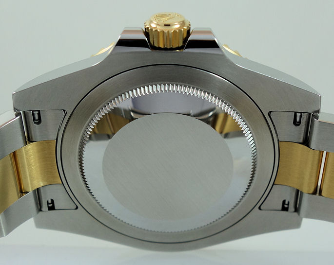 DSC03277 Rolex GMT II 18k Gold & Steel 116713LN 2019 Box & Card