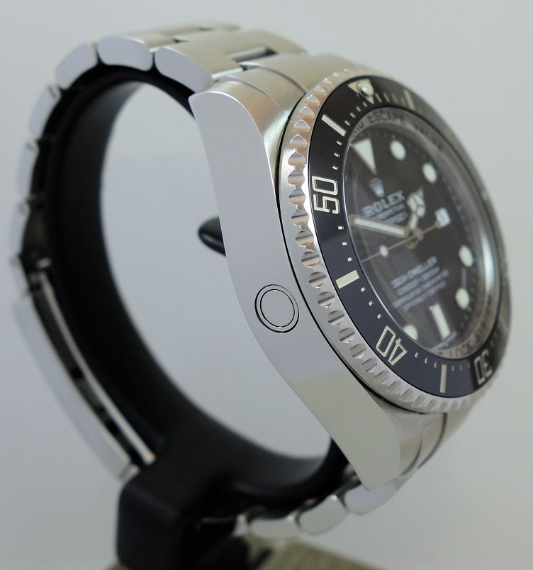 DSC03928 Rolex DEEPSEA SeaDweller 116660 Box & Card 2017