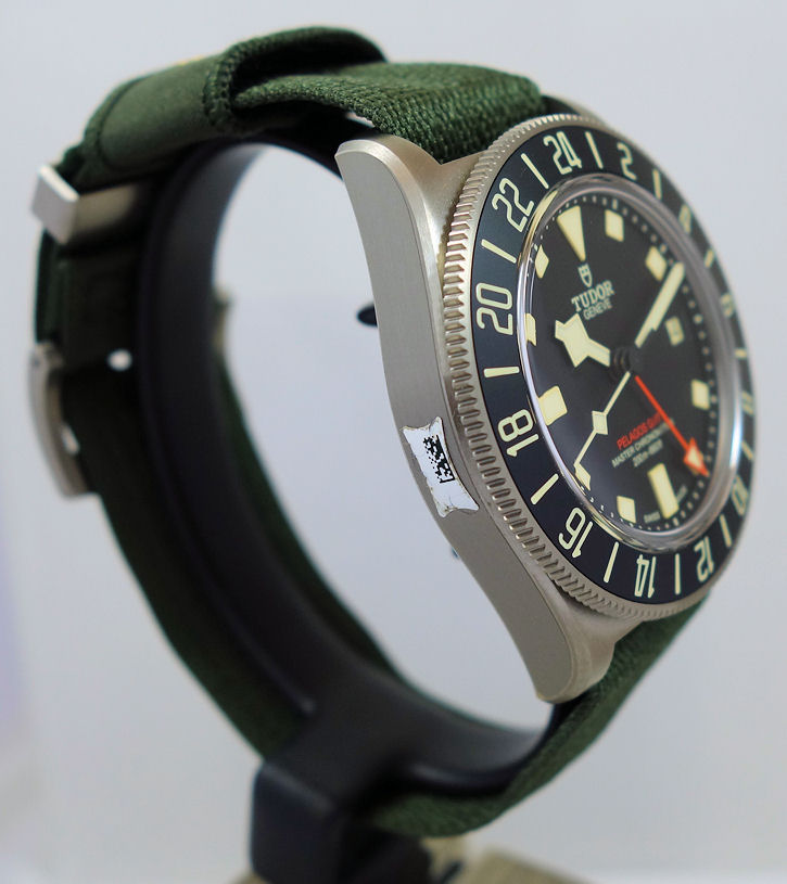 DSC04188 Tudor Pelagos FXD GMT 2542G247NU 2024 "As New in Plastic"