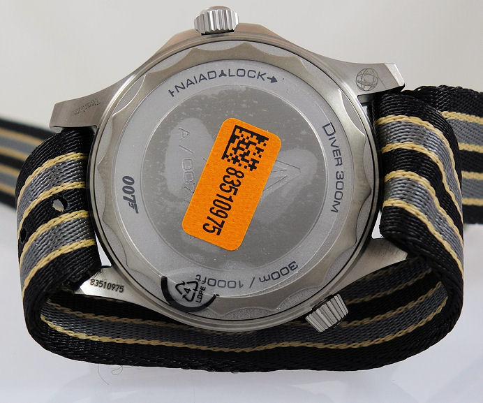 DSC04233 Omega Seamaster DIVER 300m 007 Edition 42mm TITANIUM 210.92.42.20.01.001 DEC 2024 Latest Model *AS NEW*