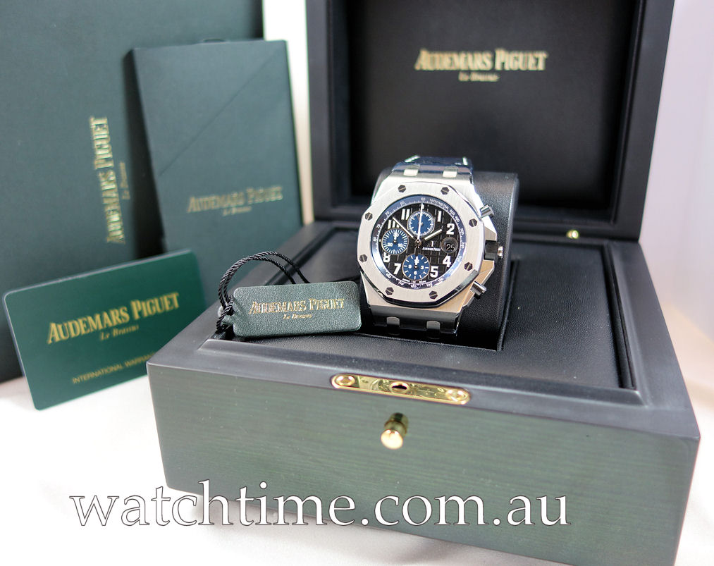 DSC04556 Audemars Piguet Royal Oak Offshore 42mm Steel Black/Blue-dial 26470ST