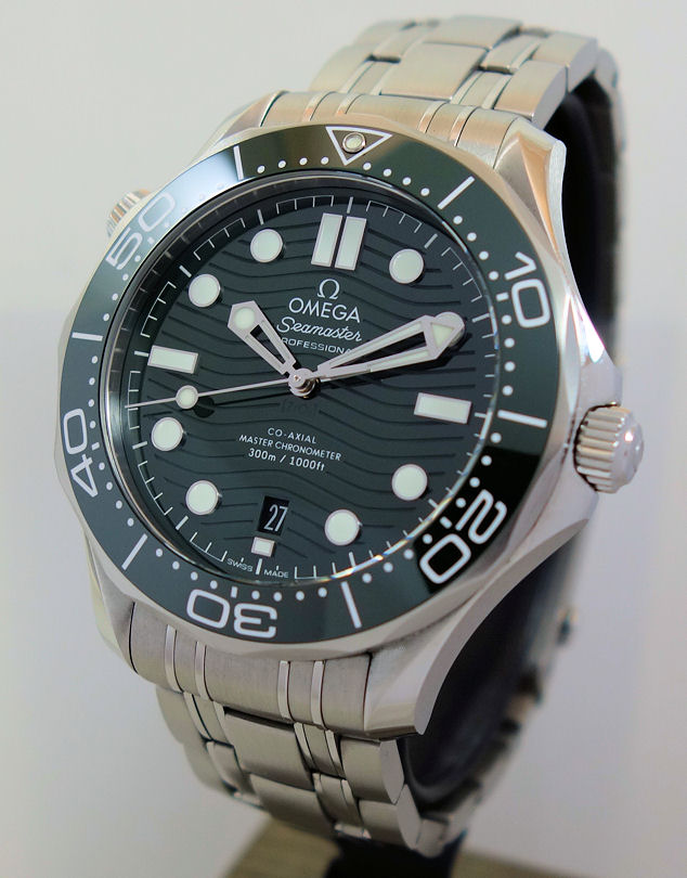 DSC04627 Omega Seamaster Diver 300m GREEN 42mm 210.32.42.20.10.001