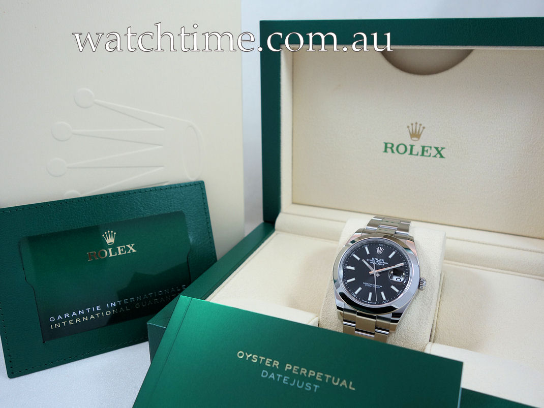 DSC05109 Rolex Datejust 41 Black-Dial 126300 Box & Card 2024
