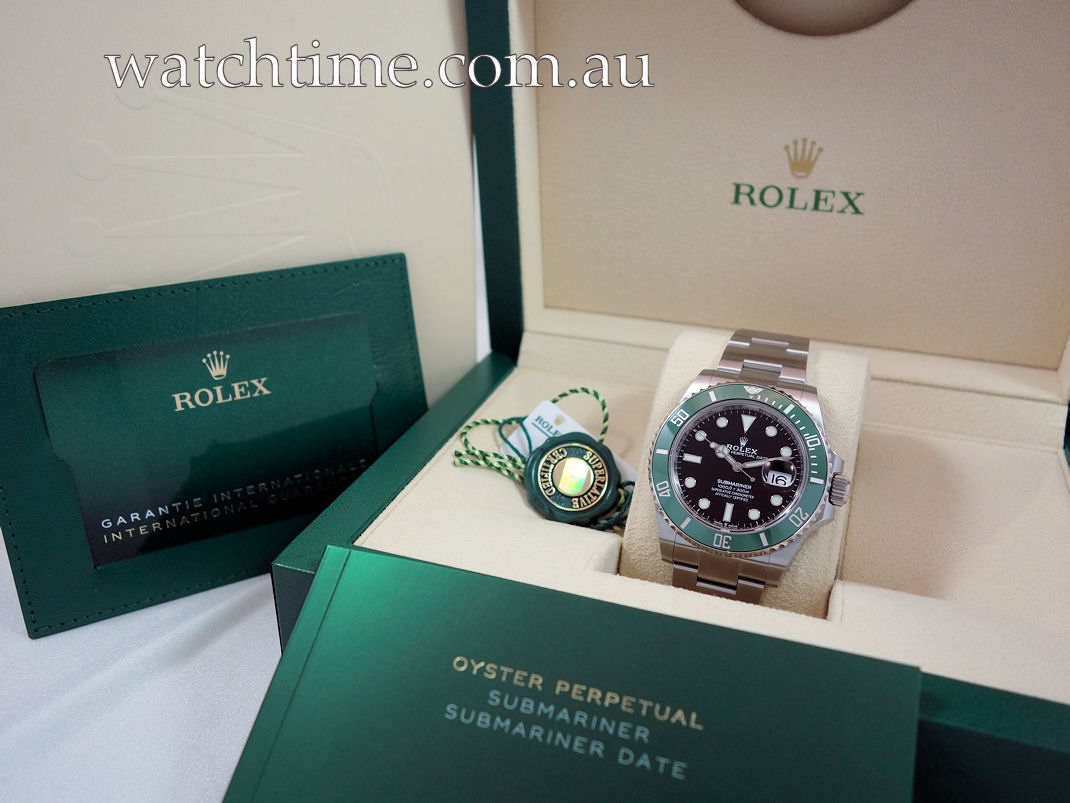DSC05221 Rolex Submariner STARBUCKS 126610LV 41mm MINT Full Set Box & Card