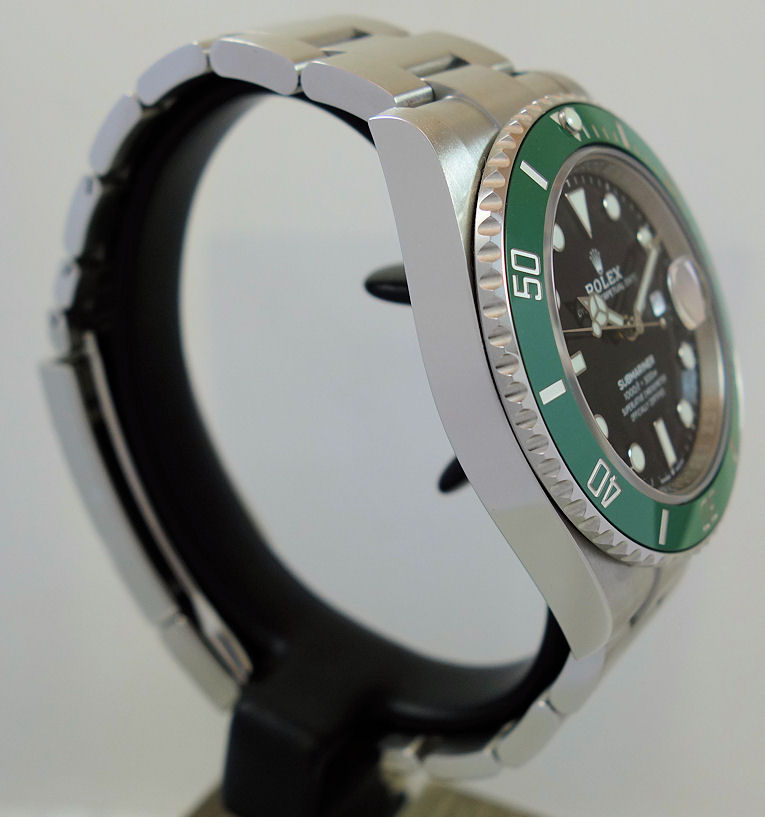 DSC05231 Rolex Submariner STARBUCKS 126610LV 41mm MINT Full Set Box & Card