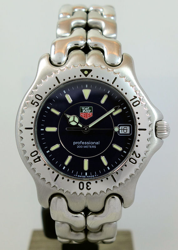 DSC05265 TAG Heuer Vintage Sel 200m Blue-dial Quartz WG111A Full Set!