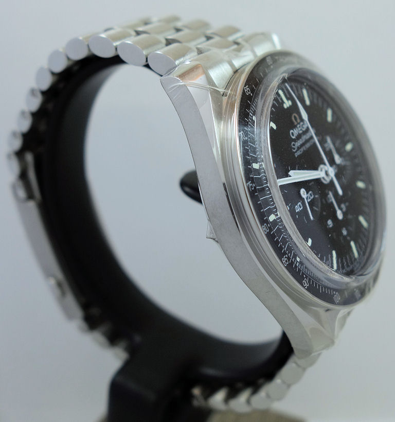 DSC05377 Omega Speedmaster MOONWATCH 42mm "Sapphire Sandwich" 310.30.42.50.01.002 March 2025 *UNUSED*