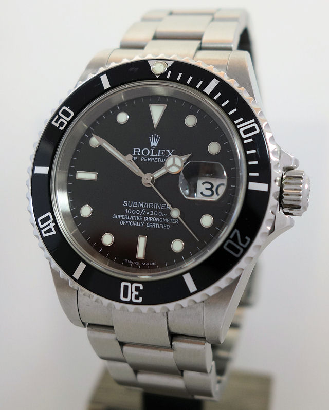 DSC05497 Rolex Submariner Date 16610 B&P 2004