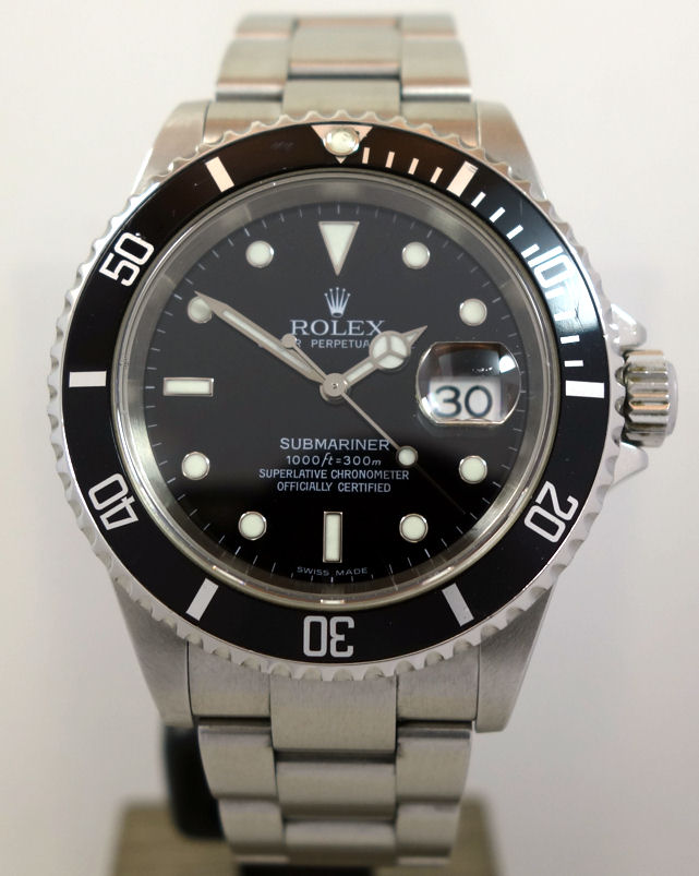 DSC05501 Rolex Submariner Date 16610 B&P 2004