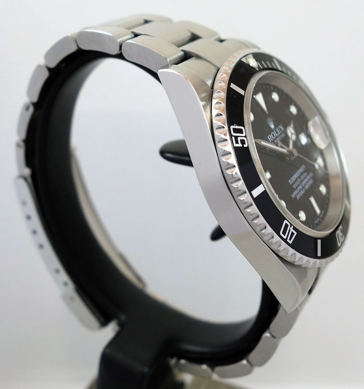 DSC05505 Rolex Submariner Date 16610 B&P 2004