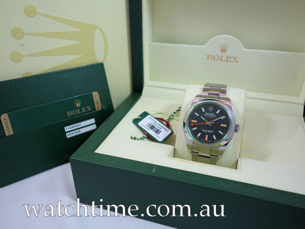 DSC05971 Rolex Milgauss Black Dial-Green Sapphire 116400GV Full set!