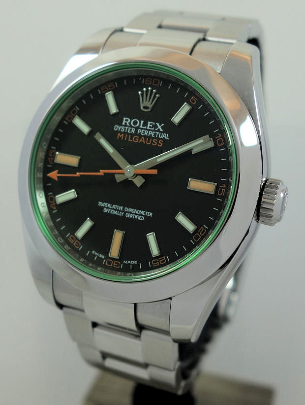 DSC05976 Rolex Milgauss Black Dial-Green Sapphire 116400GV Full set!