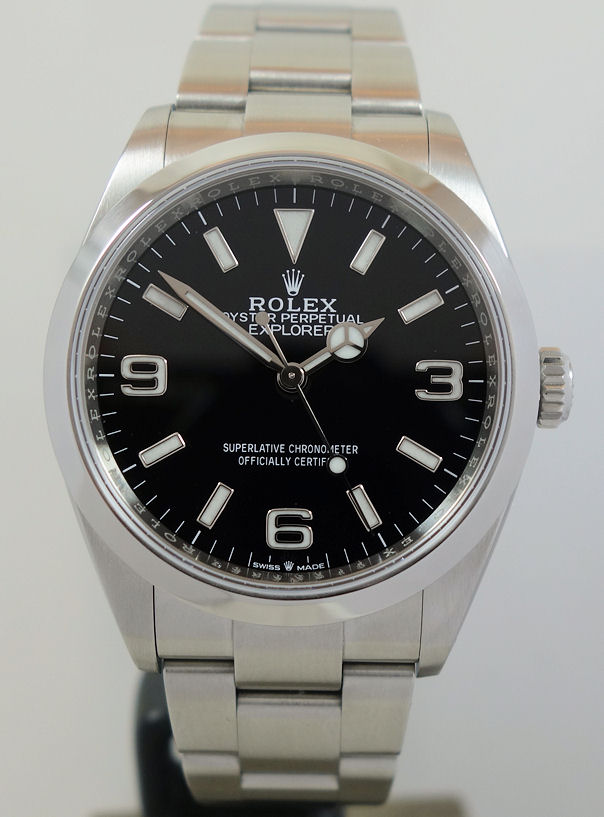 DSC06169 ROLEX EXPLORER I 36mm 124270 Box & Card