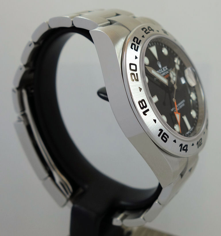 DSC06346 Rolex Explorer II 42mm Black-Dial 216570 Box & Card