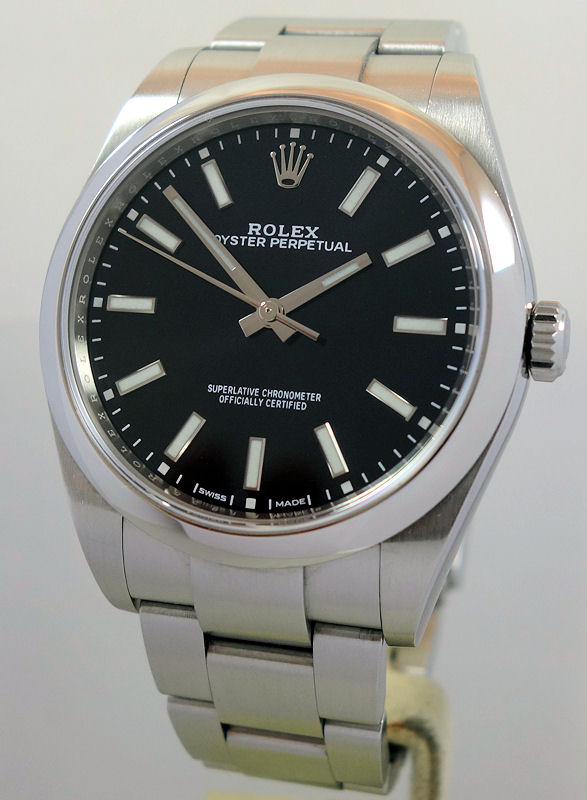 DSC06388 Rolex 39mm Oyster Perpetual Black-dial 114300 Box & Card