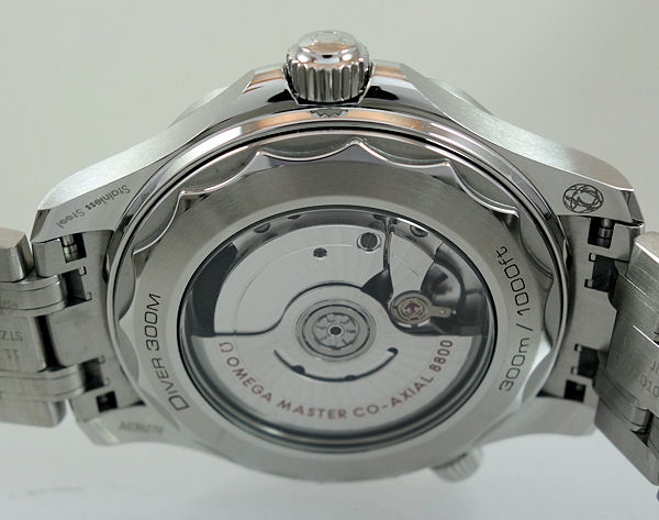 DSC06480 Omega SEAMASTER DIVER 300m 42mm Blue dial & bezel 21030422003001