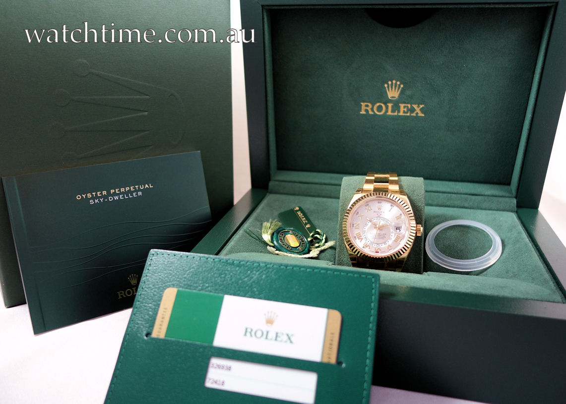 DSC06661 Rolex Sky-Dweller 18k Yellow-Gold 326938 Full Set As New