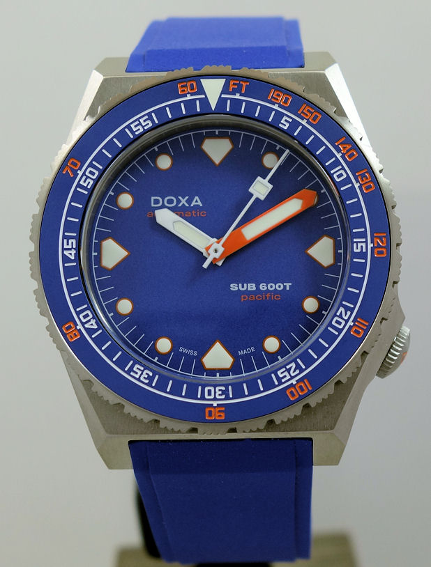 DSC06812 DOXA SUB 600T Pacific Ltd. Edn. 40mm Titanium 861.50.231.33
