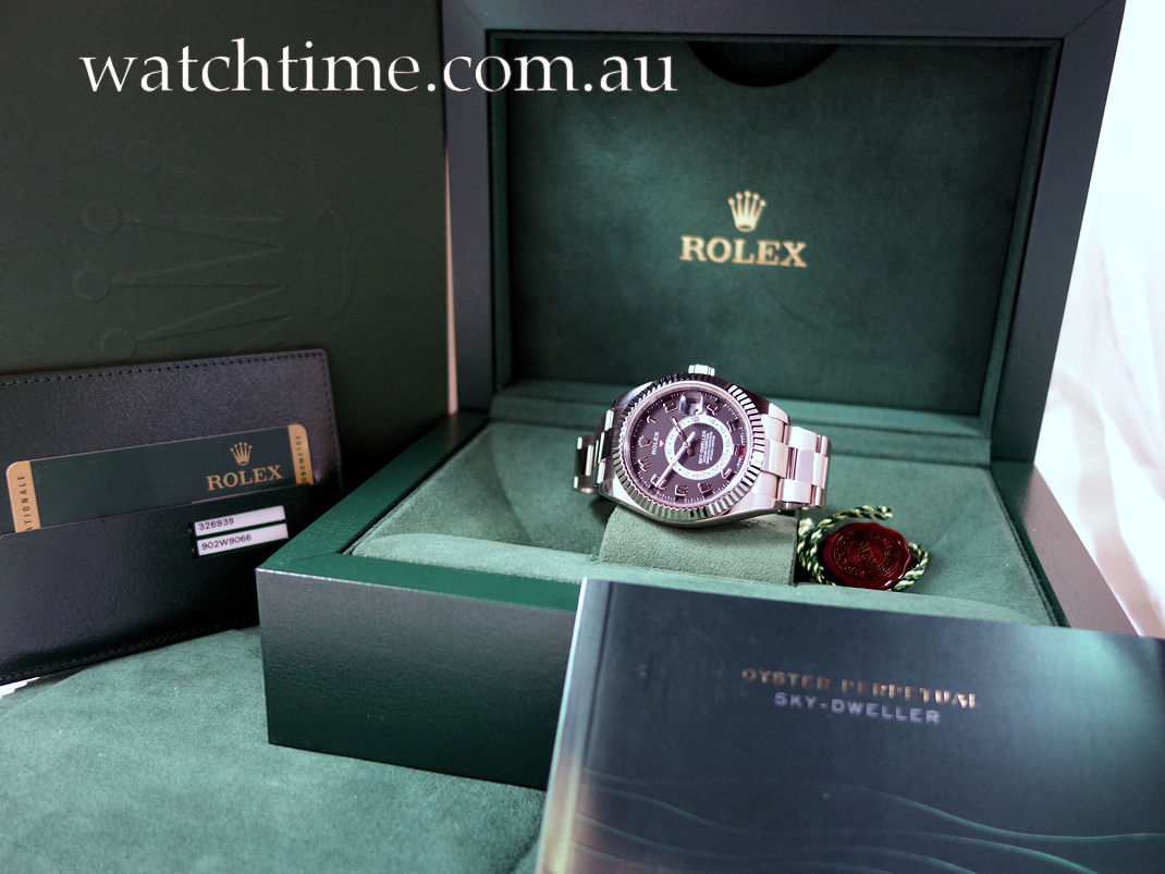 DSC06850 Rolex Sky-Dweller 18ct WHITE-GOLD 326939 Full Set!