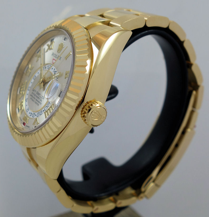 DSC06983 Rolex Sky-Dweller 18k Yellow-Gold 326938 Full Set As New