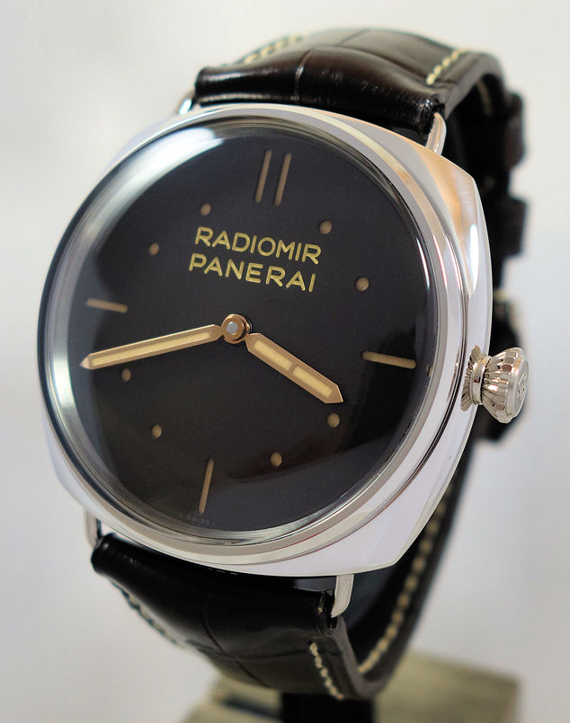 DSC06994 Panerai PAM373 RADIOMIR 3 DAYS Platino 47mm ~ Ltd. Edn. 300 Pieces