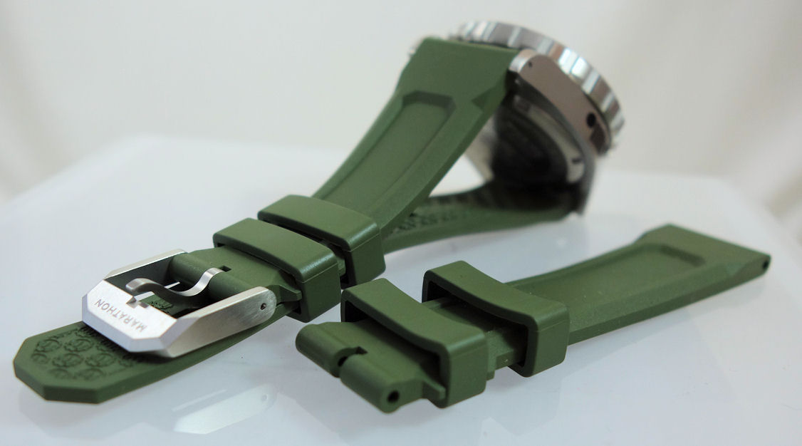 DSC07325 MARATHON x Jeep Rubicon GSAR Search & Rescue Diver WW194006SS-4101