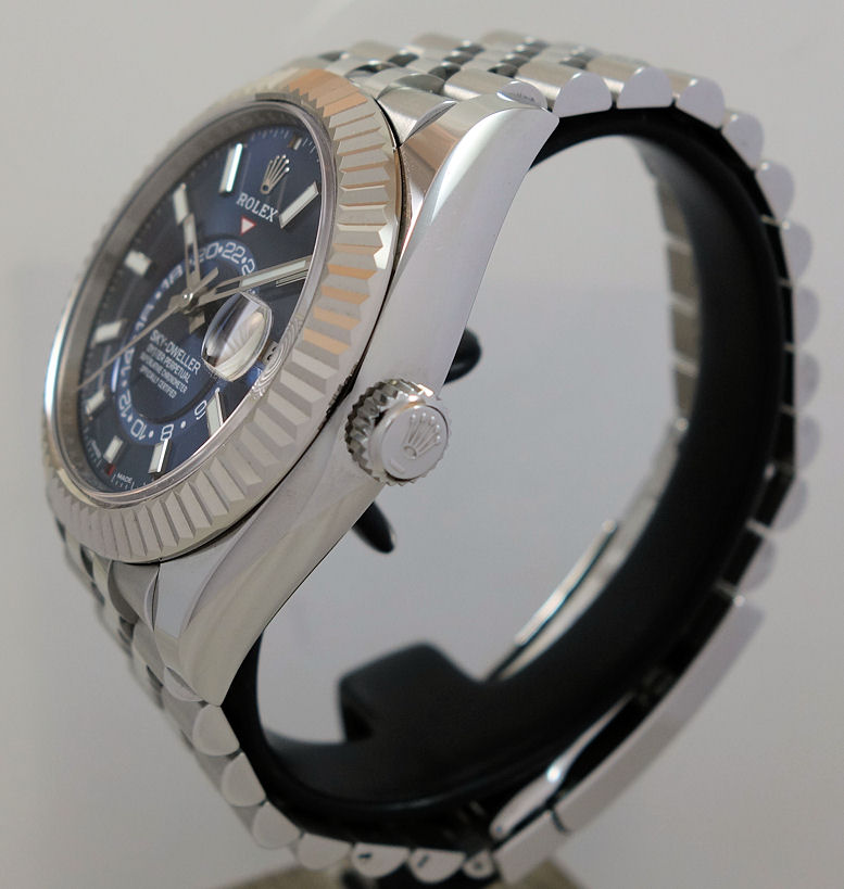 DSC07453 Rolex Sky-Dweller 326934 Steel, Blue Dial & Card