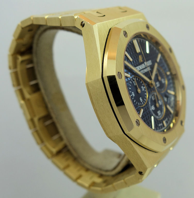 DSC07502 Audemars Piguet ROYAL OAK Chronograph 18k Yellow Gold 41mm Blue Dial 26320BA.OO.1220BA.02