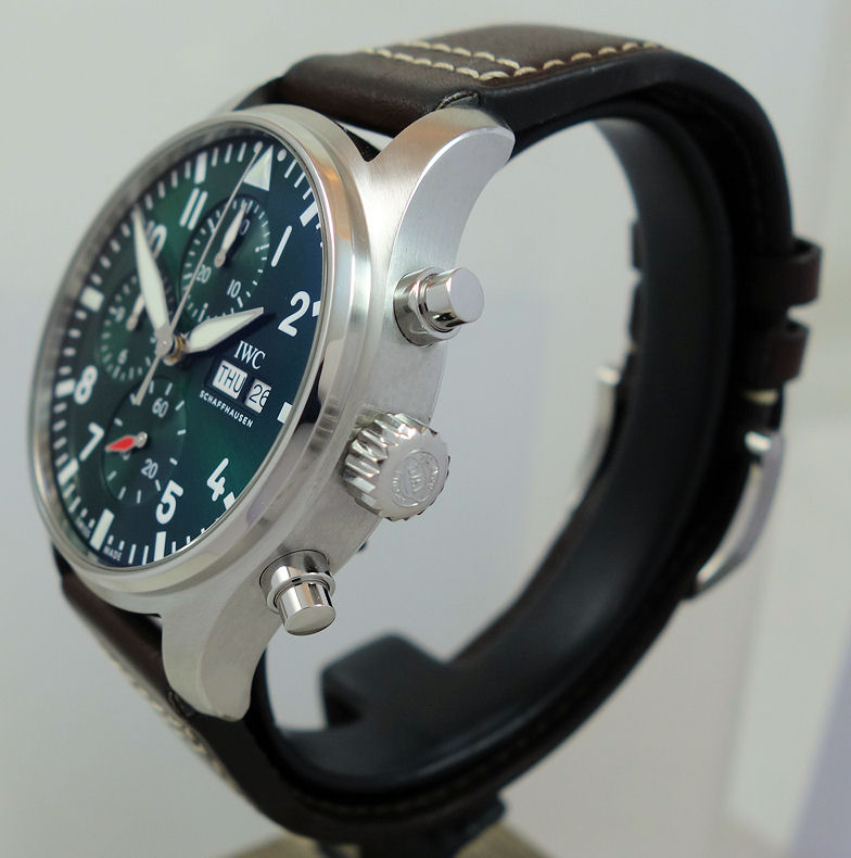 DSC07538 IWC Pilot Chronograph IW378005 GREEN-dial 43mm Steel