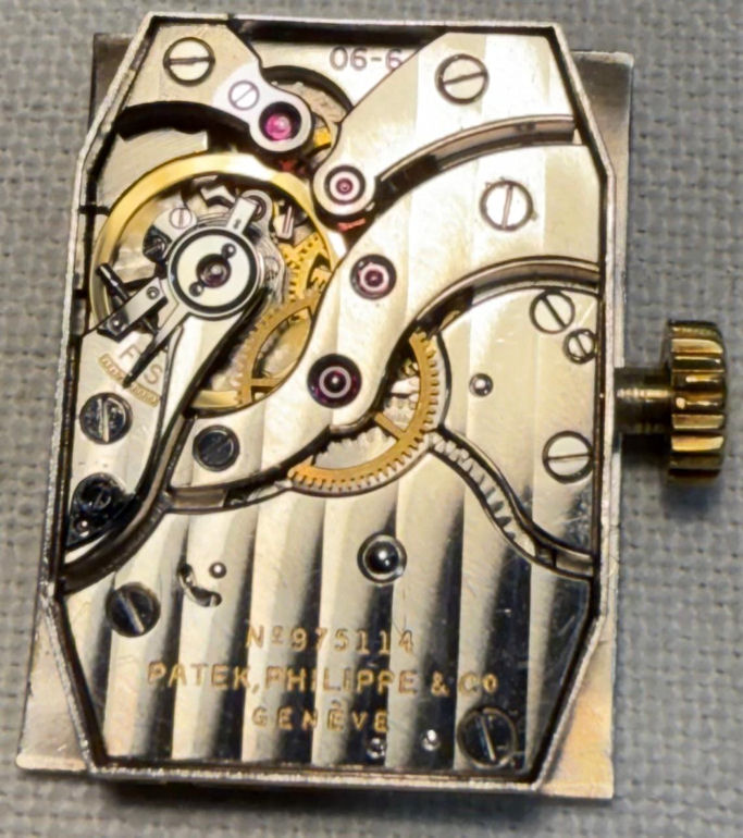 PP 2461 Movt 1950s PATEK PHILIPPE ref 2461 18ct Yellow-Gold Rectangular Calibre 9-90