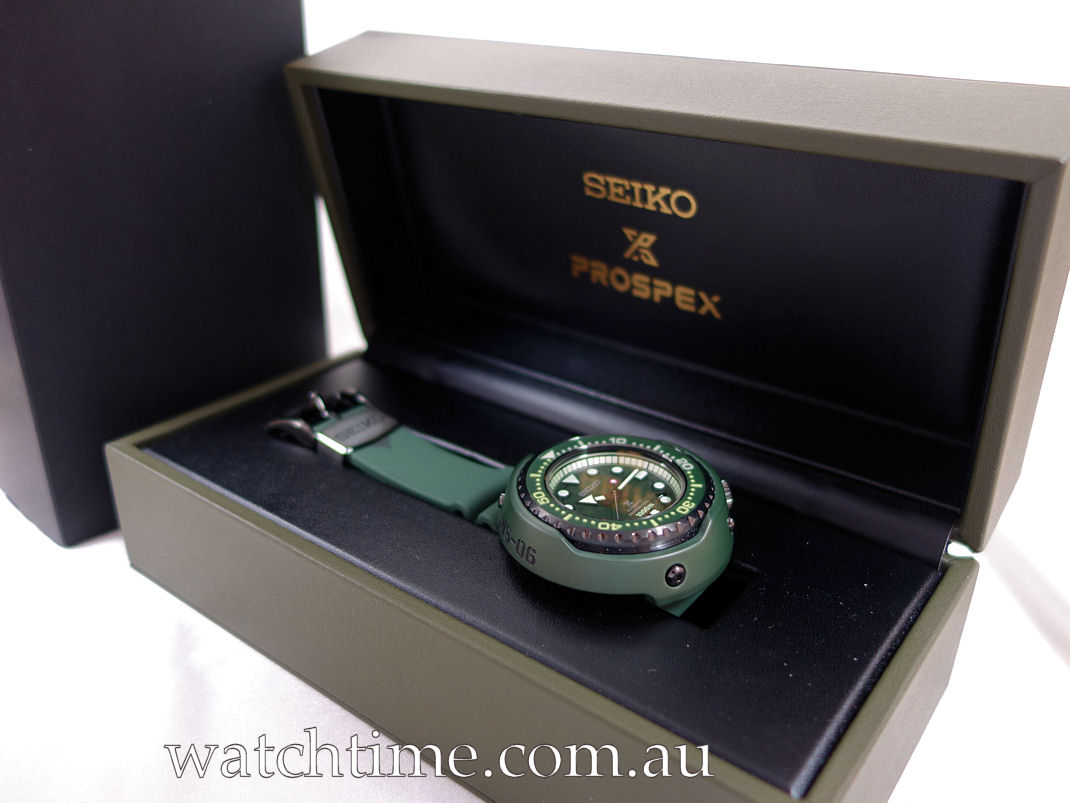DSC08007 SEIKO Prospex Sea TUNA "Mobile Suit Gundam" Zaku II 40th Anniversary Ltd. Edn. SLA029J1