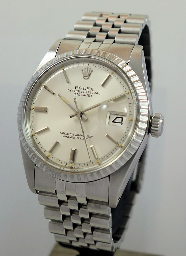 DSC08104 Rolex 1603 Datejust 36mm Steel with Engine-turned Bezel & Silver dial c 1976