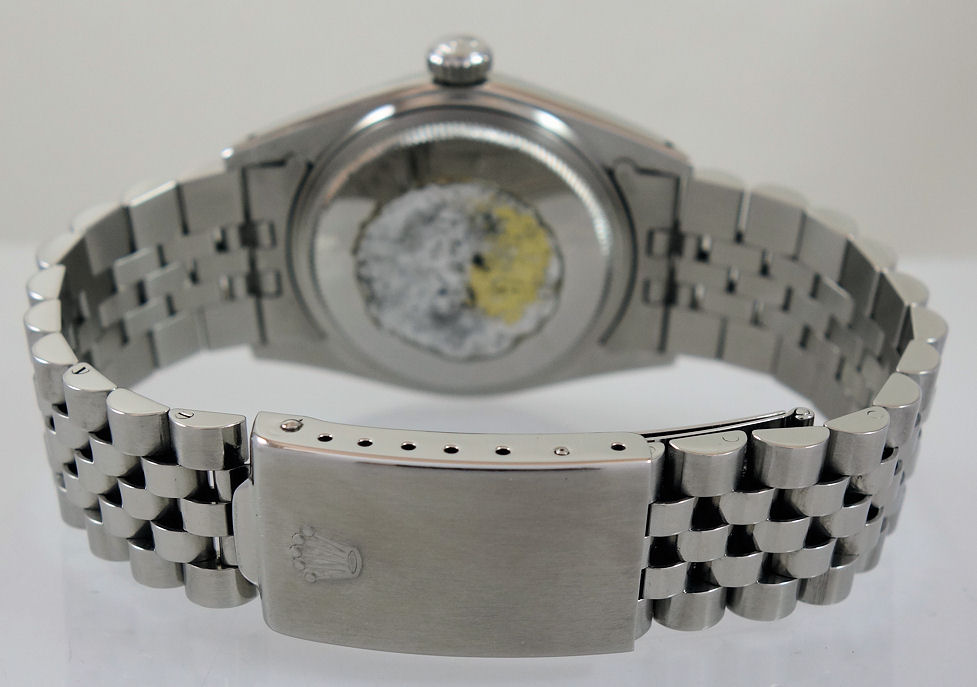 DSC08112 Rolex 1603 Datejust 36mm Steel with Engine-turned Bezel & Silver dial c 1976