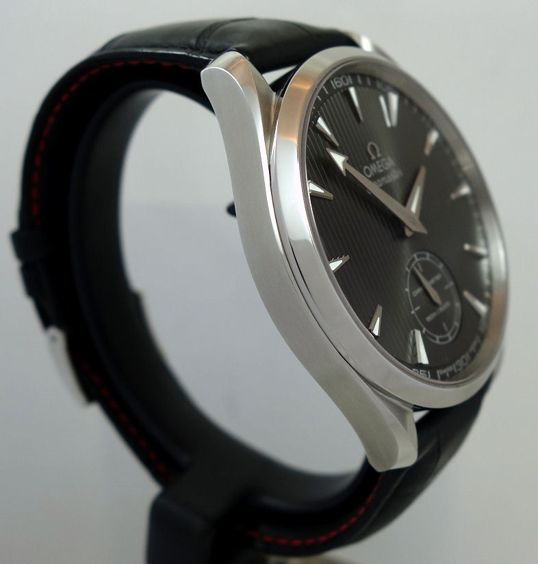 DSC08443 Omega Seamaster Aqua Terra 150m XXL Steel 49.2mm 231.13.49.10.06.001