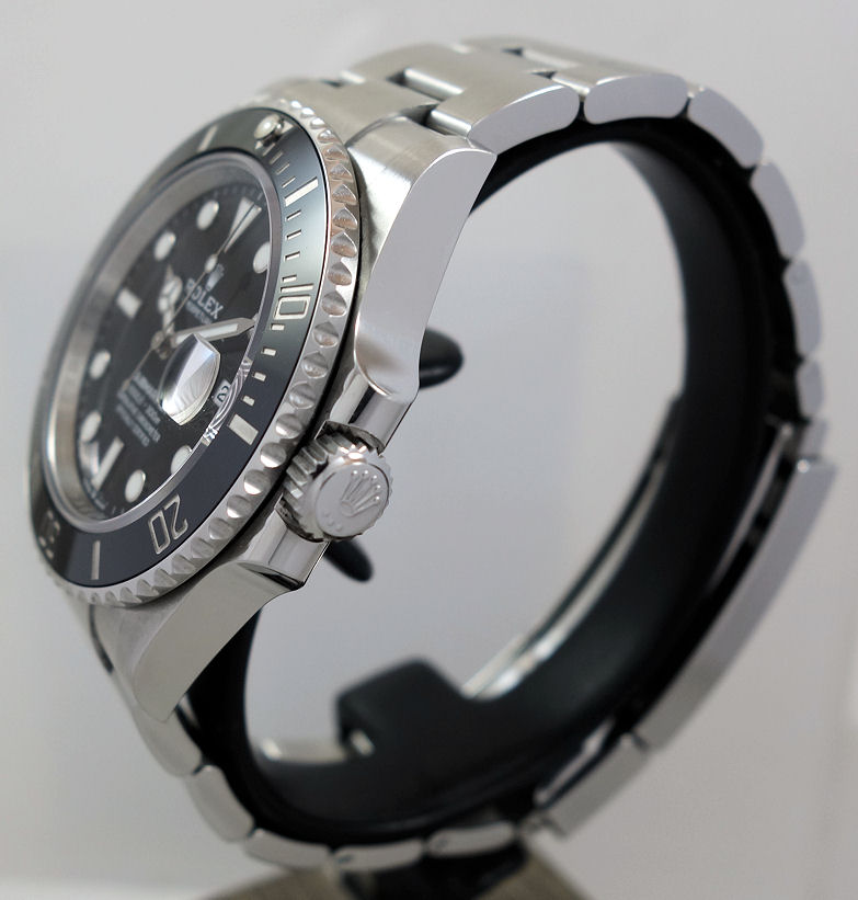 DSC08661 Rolex Submariner Date Steel 126610LN 41mm Box & Card 2024 Box & Card